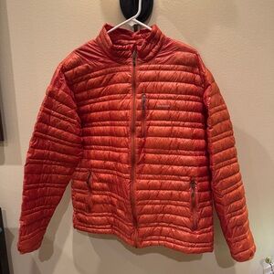 Patagonia. Mens ultra light goose down coat. XL orange.
